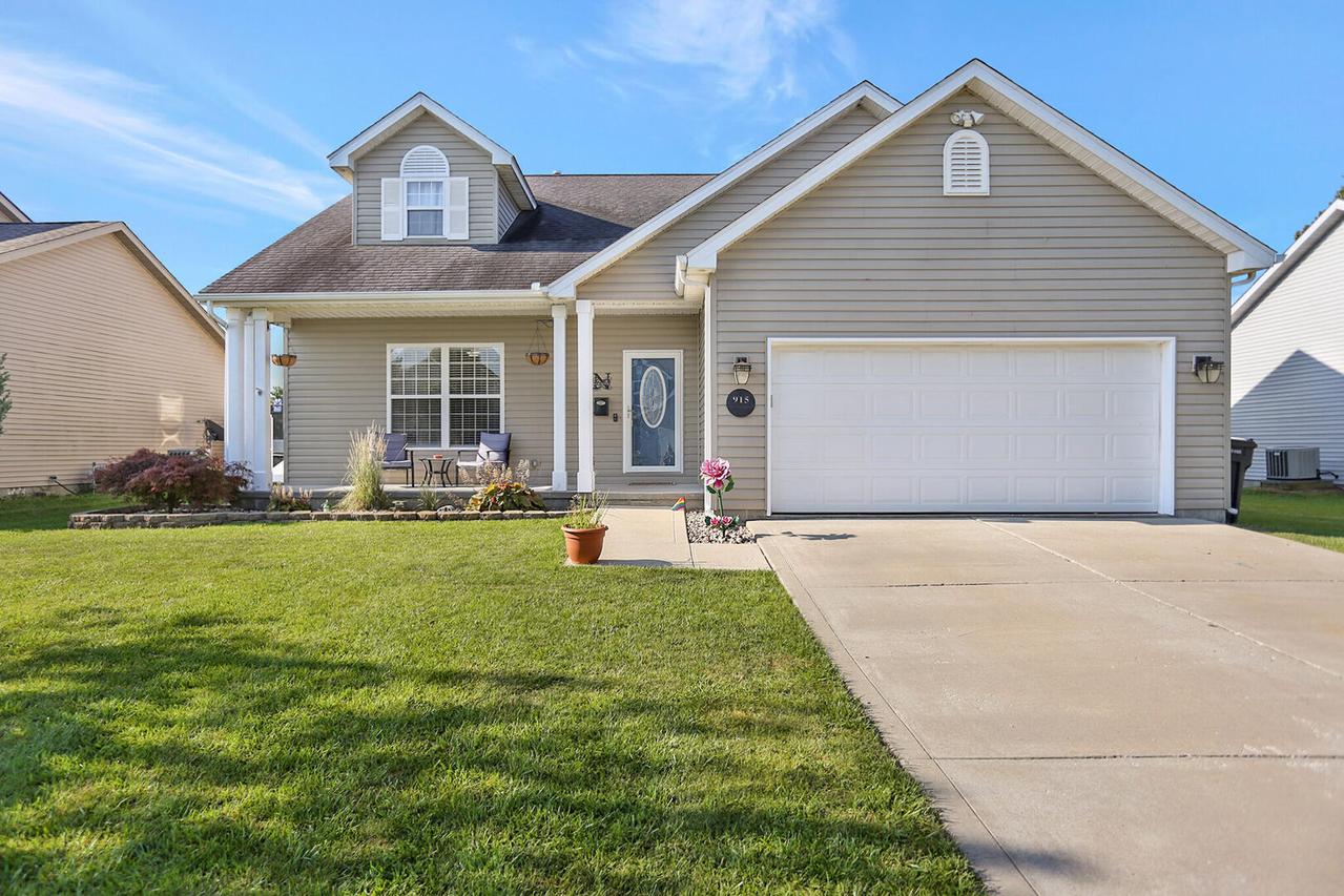 915 E Newkirk St., Tuscola, IL 61953