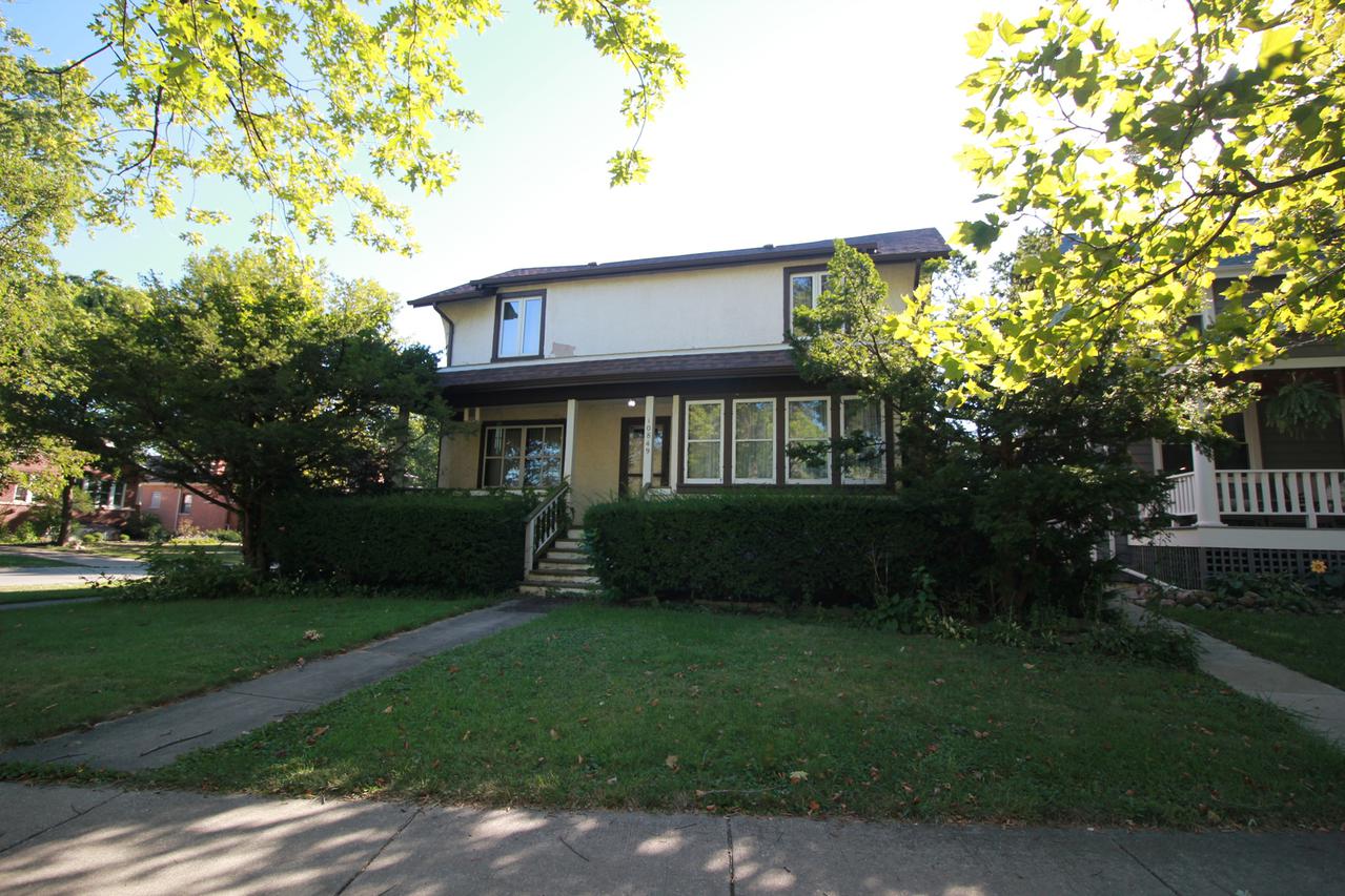 10849 S Bell Ave., Chicago, IL 60643