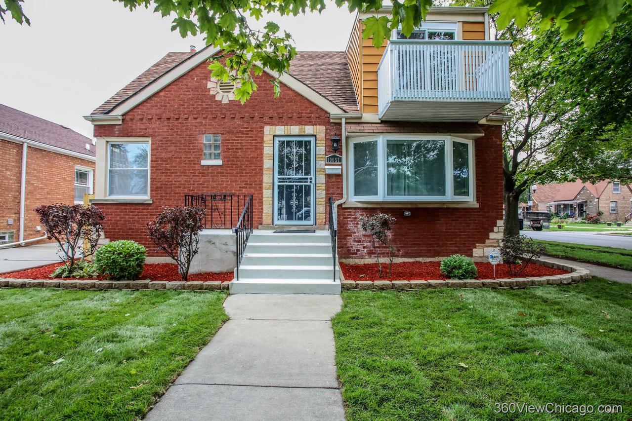 10657 S Peoria St., Chicago, IL 60643