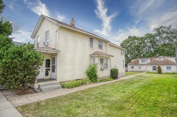 39 Stephen St., Lemont, IL 60439