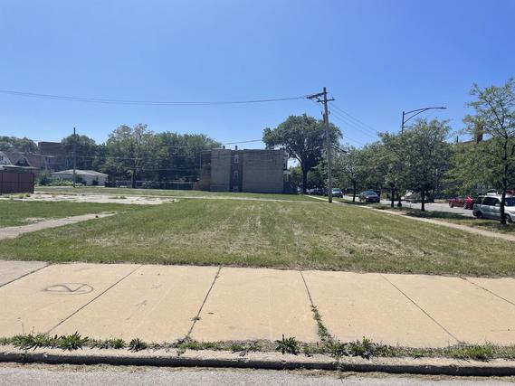 4223-4225 W. Harrison St., Chicago, IL 60624