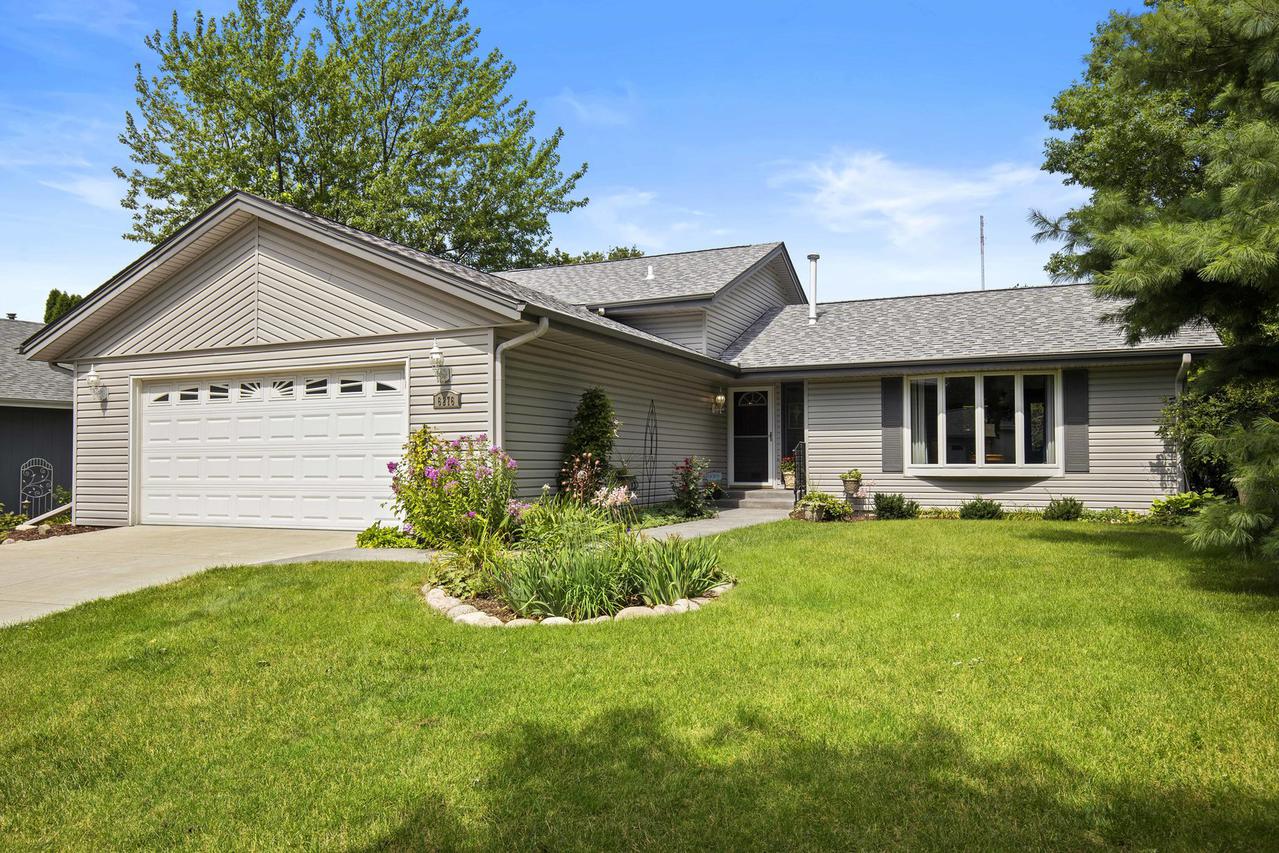 6276 Weaver Rd., Rockford, IL 61114