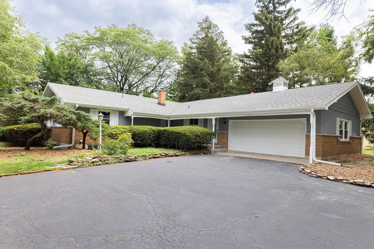 4641 Kirchoff Rd., Rolling Meadows, IL 60008