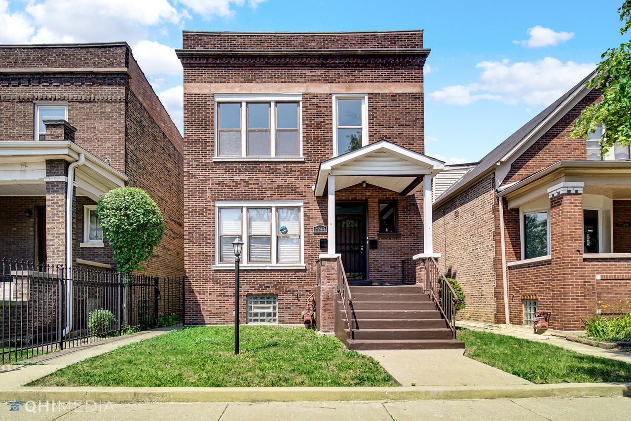 7744 S May St., Chicago, IL 60620