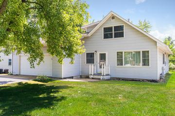 46 W Pine Ave., Cortland, IL 60112