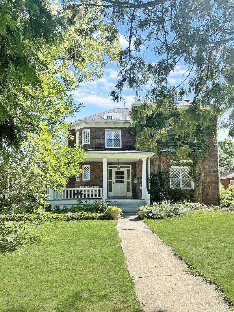 1505 Stephenson St., Freeport, IL 61032