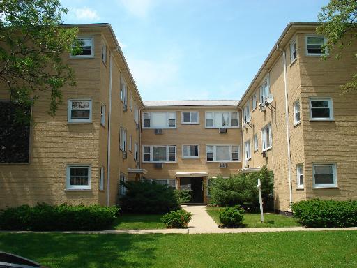 3808 Ruby St. #2N, Schiller Park, IL 60176