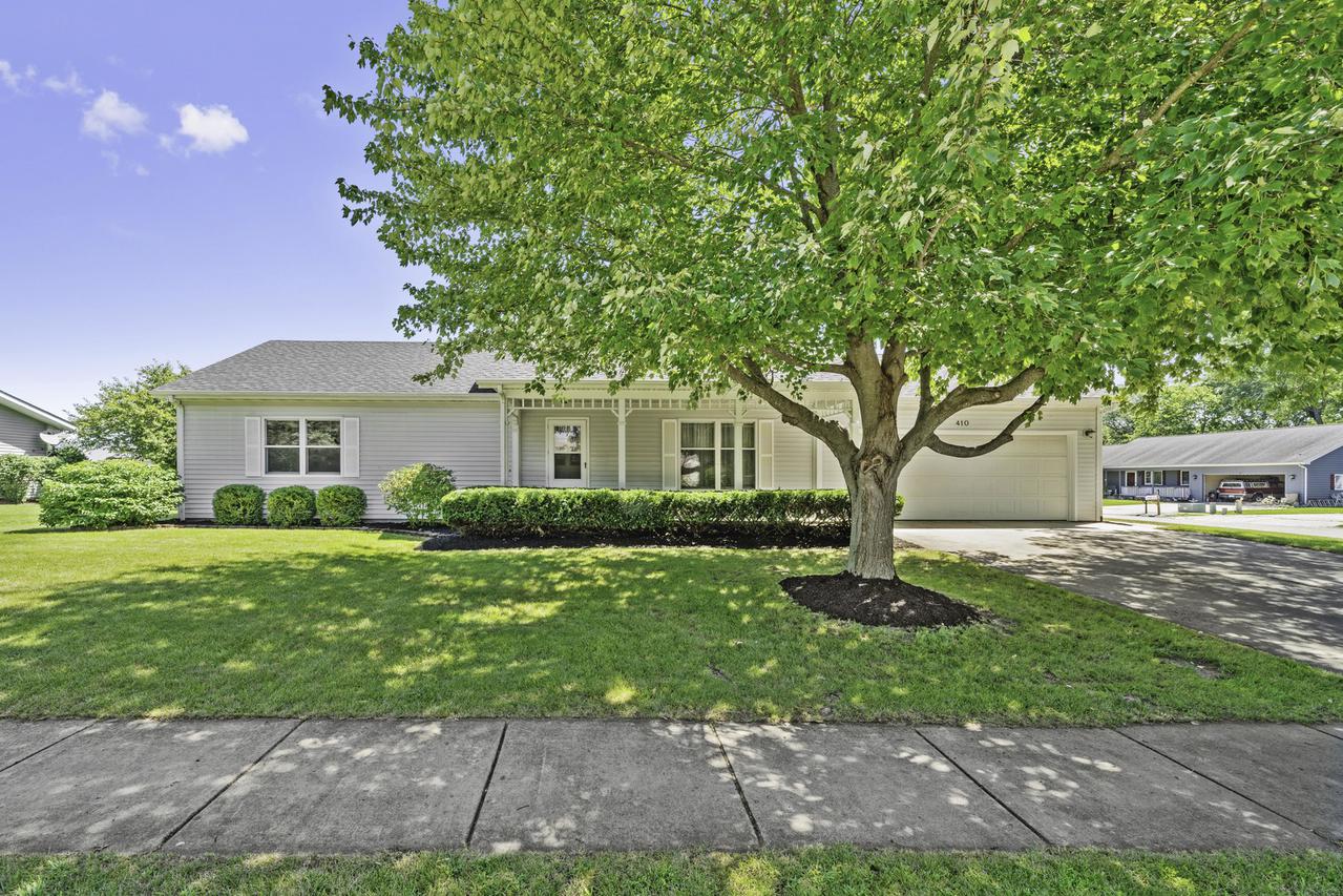 410 N Hickory St., Waterman, IL 60556