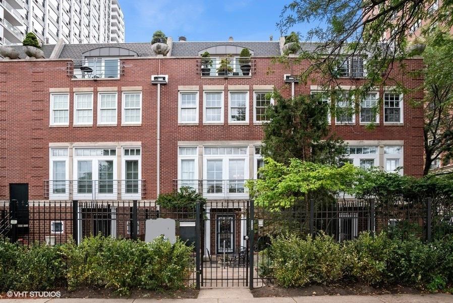 4278 N Marine Dr., Chicago, IL 60613