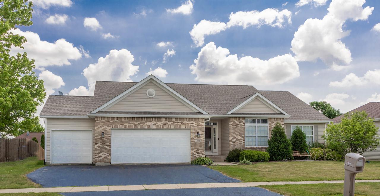 1388 Omega Circle Dr., Dekalb, IL 60115