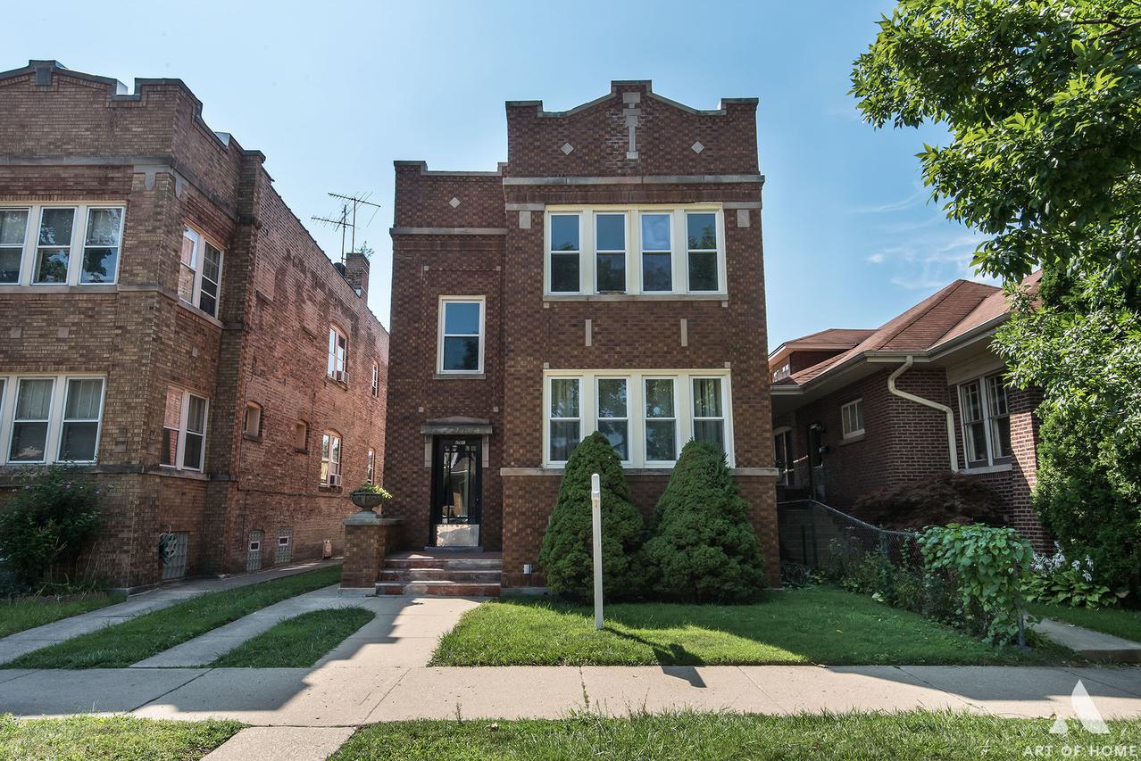 6630 N Washtenaw Ave., Chicago, IL 60645