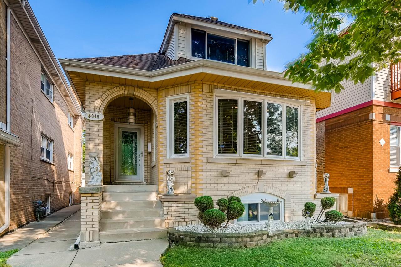 4049 N Austin Ave., Chicago, IL 60634