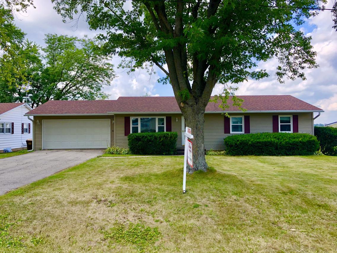 403 S Maple Ave., Polo, IL 61064