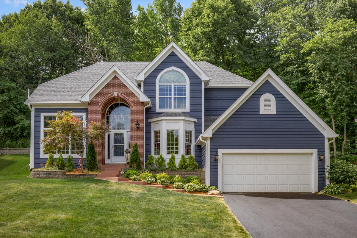 448 Delaware Cir., Bolingbrook, IL 60440