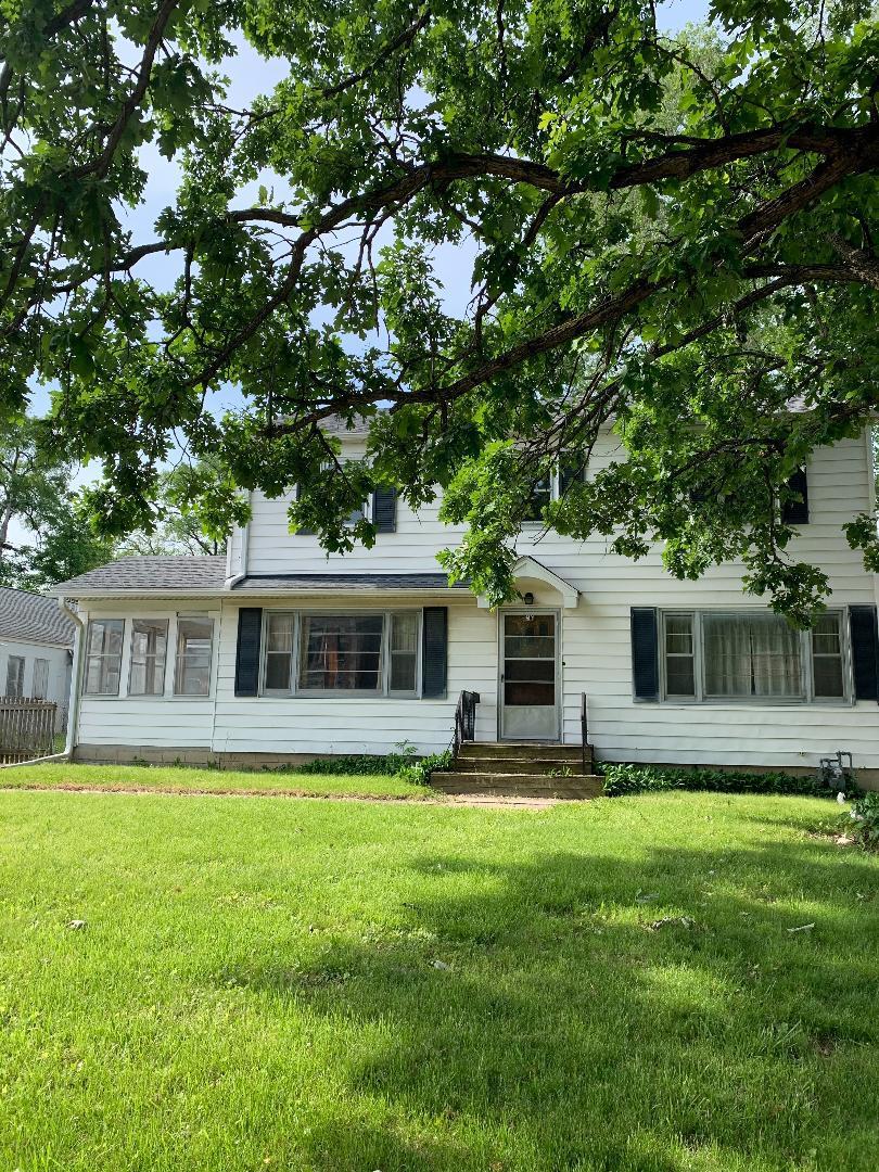 1516 E Washington St., Joliet, IL 60433