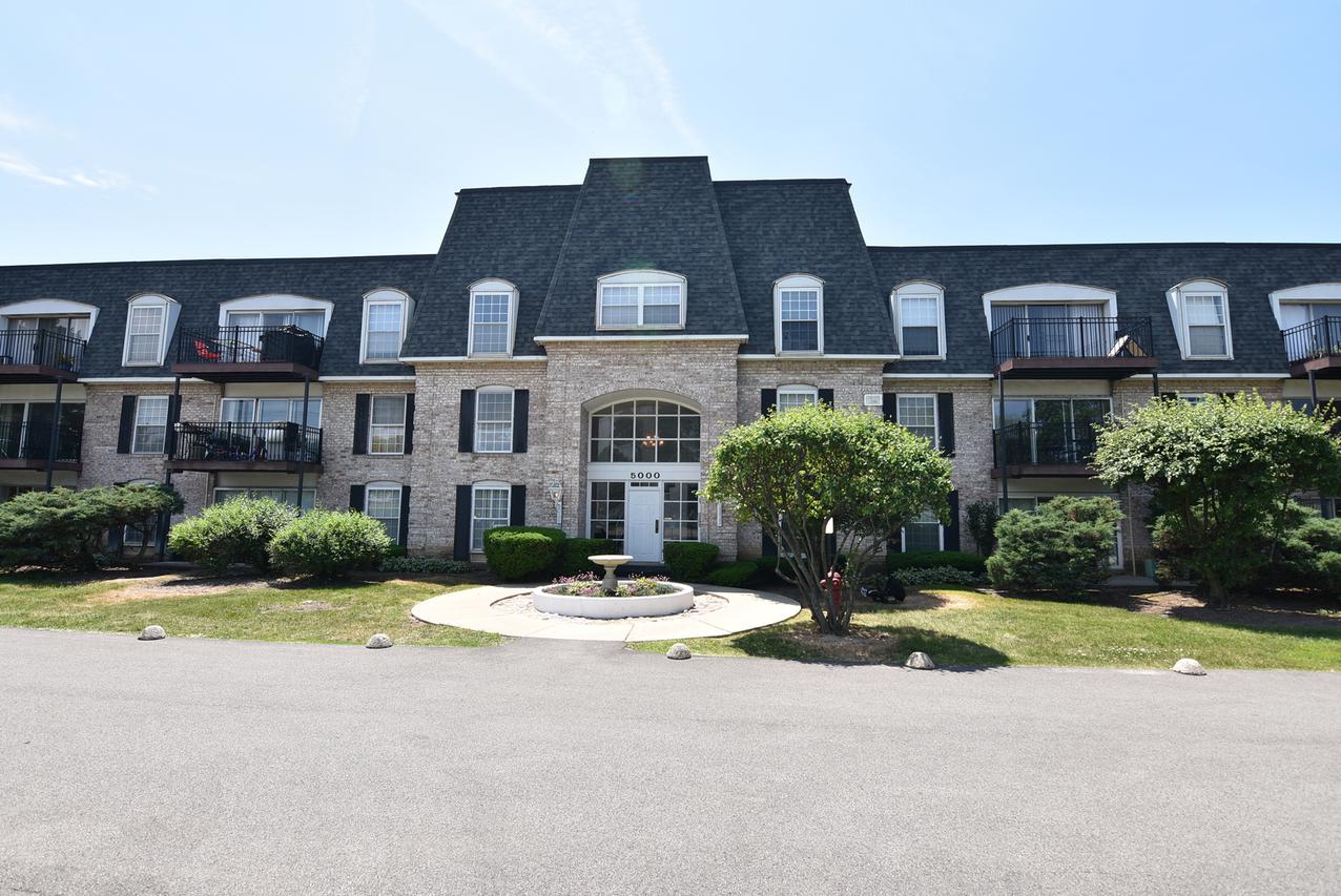 5000 Carriageway Dr. #308, Rolling Meadows, IL 60008