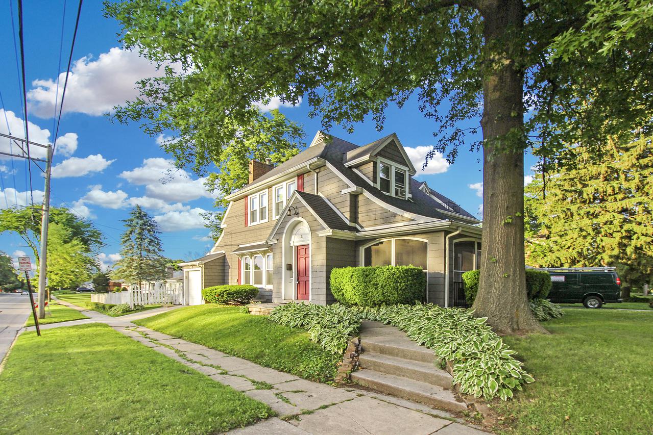 3 N Park Blvd., Freeport, IL 61032