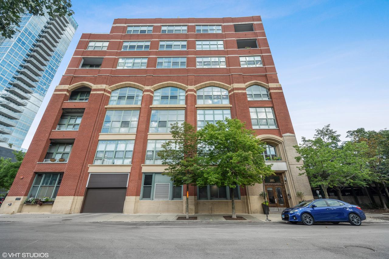2001 S Calumet Ave. #305, Chicago, IL 60616