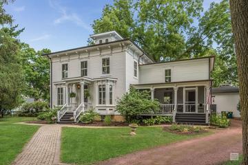 209 W Charles St., Plano, IL 60545