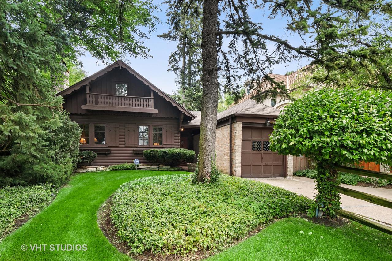 1234 Middlebury Ln., Wilmette, IL 60091