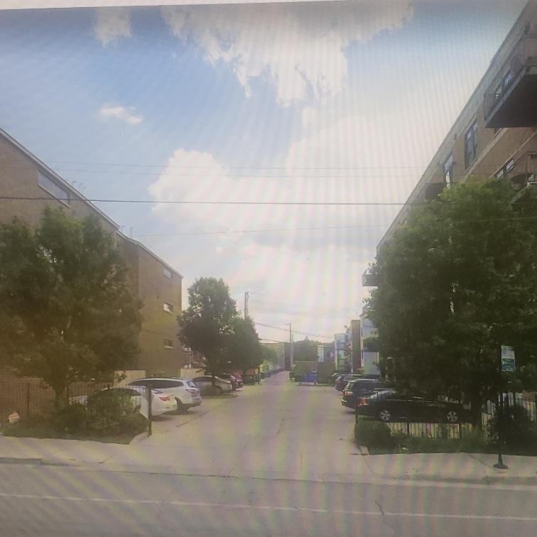 4755 N Washtenaw Ave. #P-25, Chicago, IL 60625