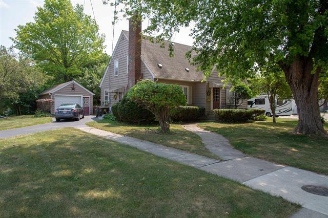 211 N 3rd St., Oregon, IL 61061