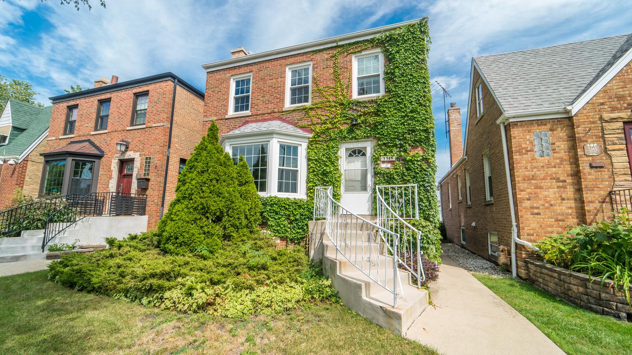 3349 N Austin Ave., Chicago, IL 60634