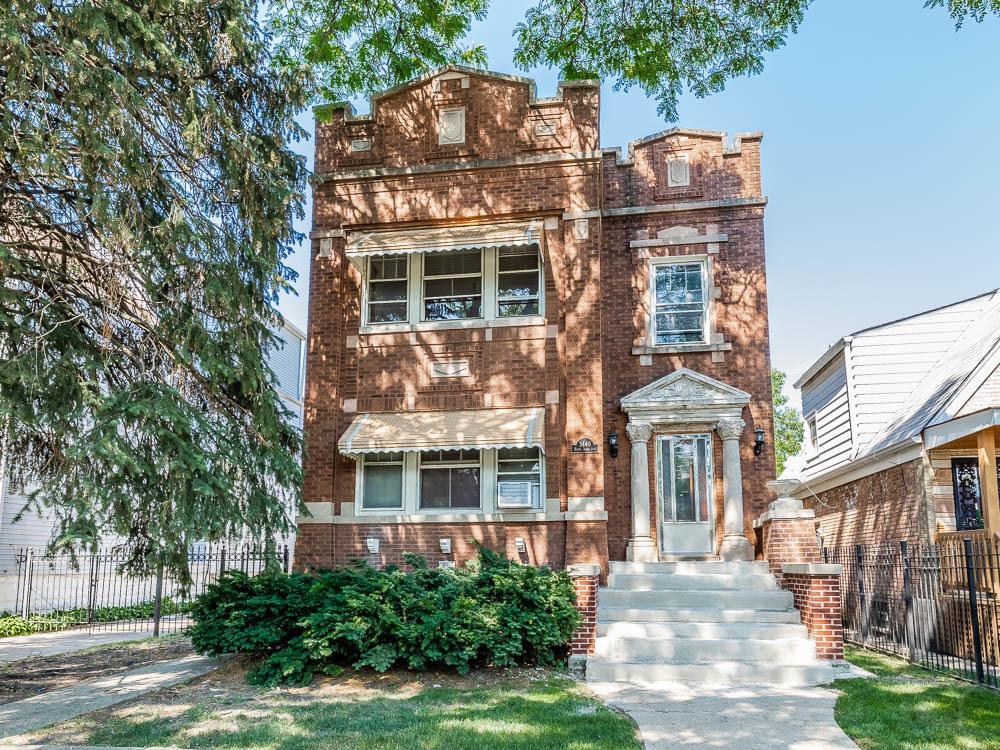 3440 N Avers Ave., Chicago, IL 60618