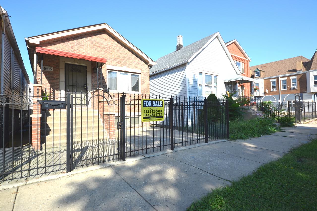 4606 S Marshfield Ave., Chicago, IL 60609