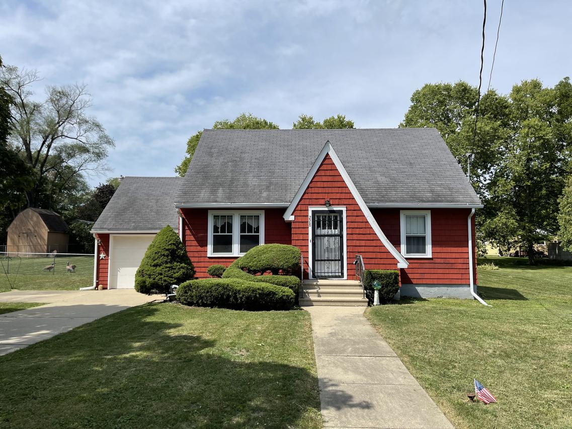 228 S Lincoln Ave., South Beloit, IL 61080