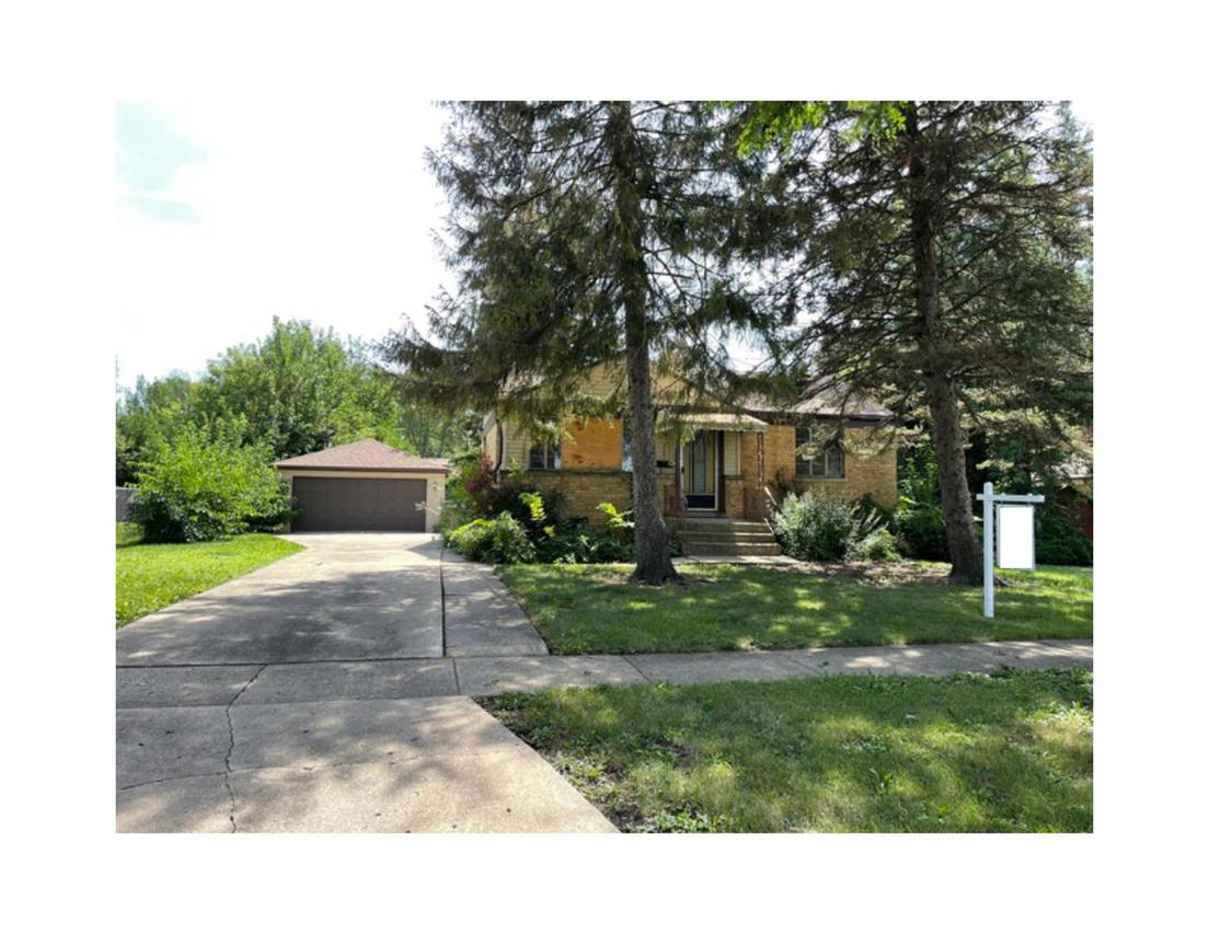 2091 Halsey Dr., Des Plaines, IL 60018