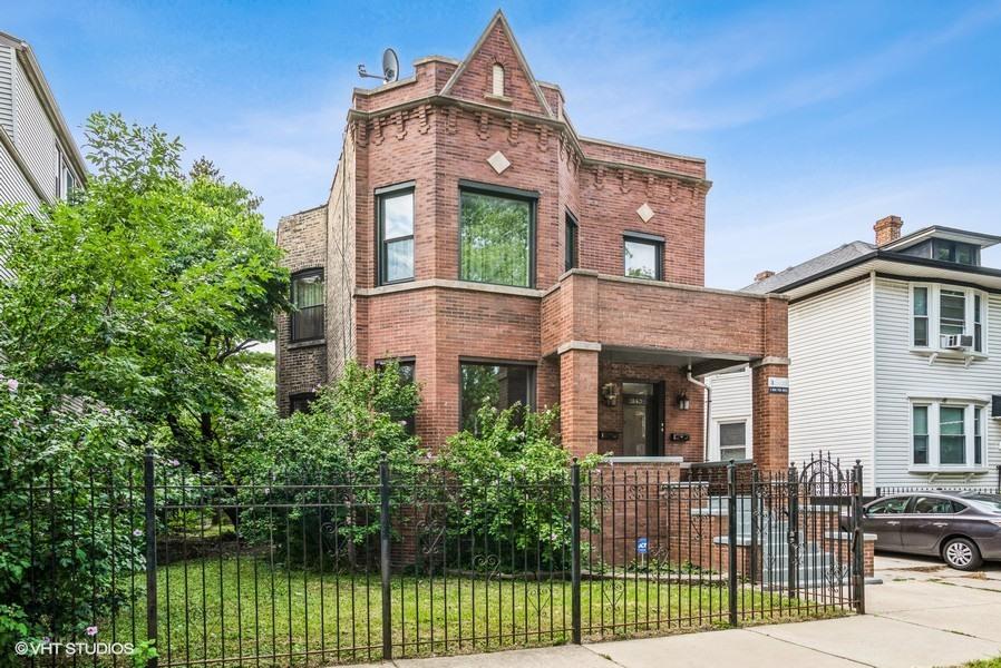 3840 N Central Park Ave., Chicago, IL 60618