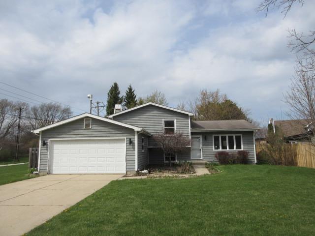 1138 Beach Rd., Beach Park, IL 60087