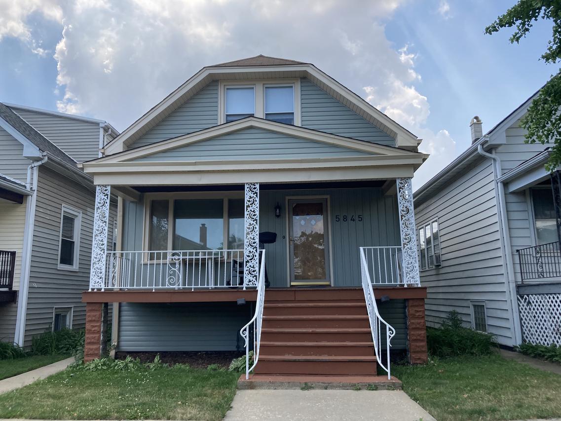 5845 W Cornelia Ave., Chicago, IL 60634