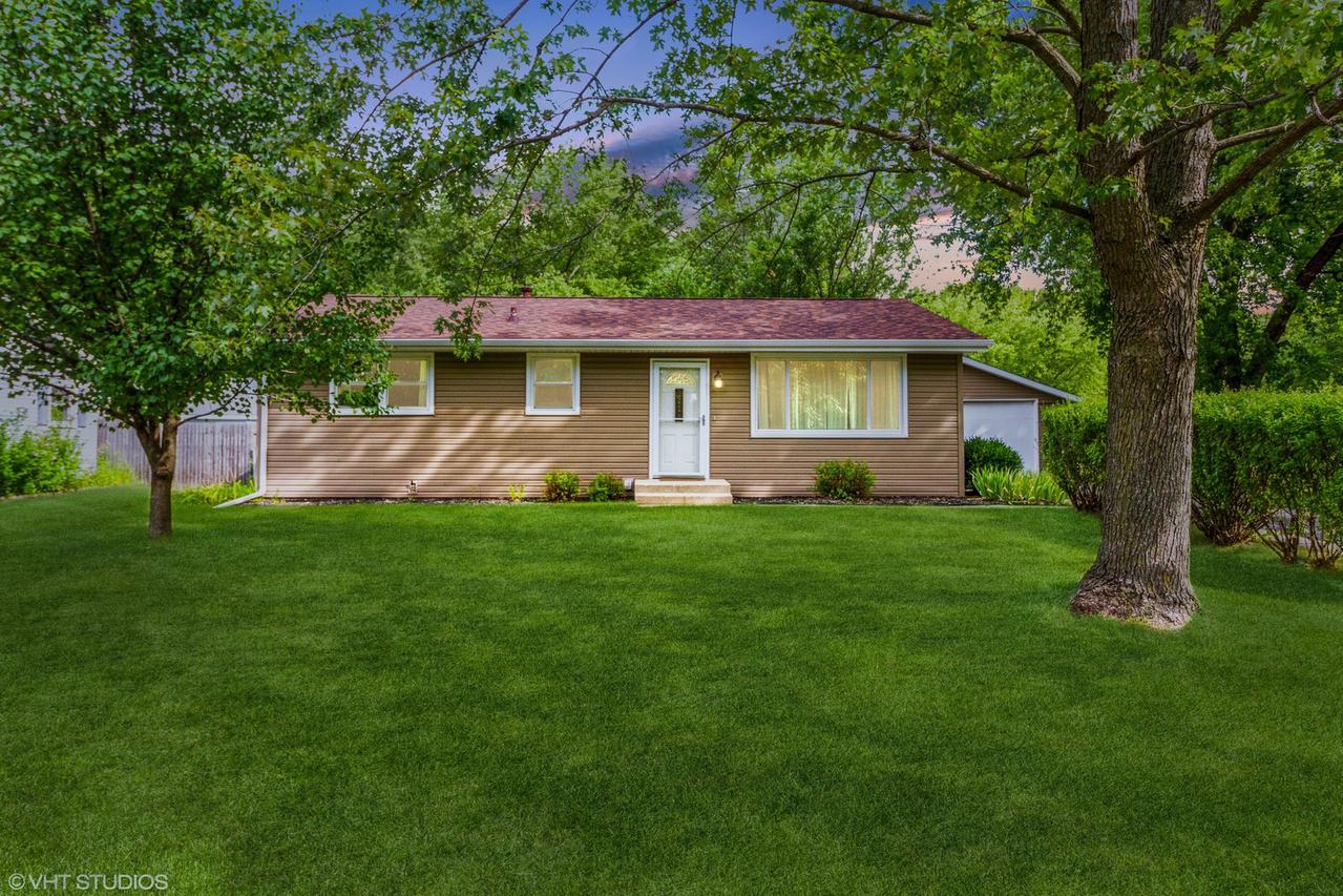 1224 Minns Dr., Machesney Park, IL 61115