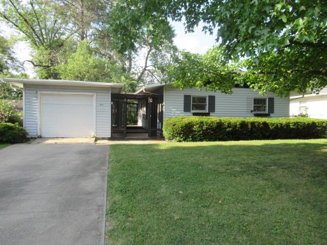 505 W Roselawn St., Danville, IL 61832