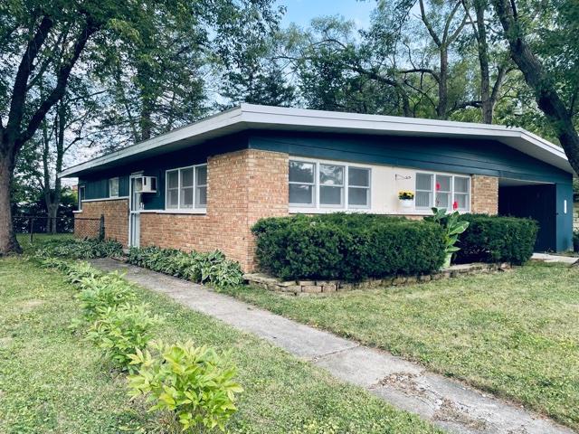 481 Shabbona Dr., Park Forest, IL 60466