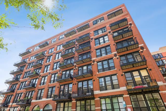 226 N. Clinton St. #605, Chicago, IL 60661