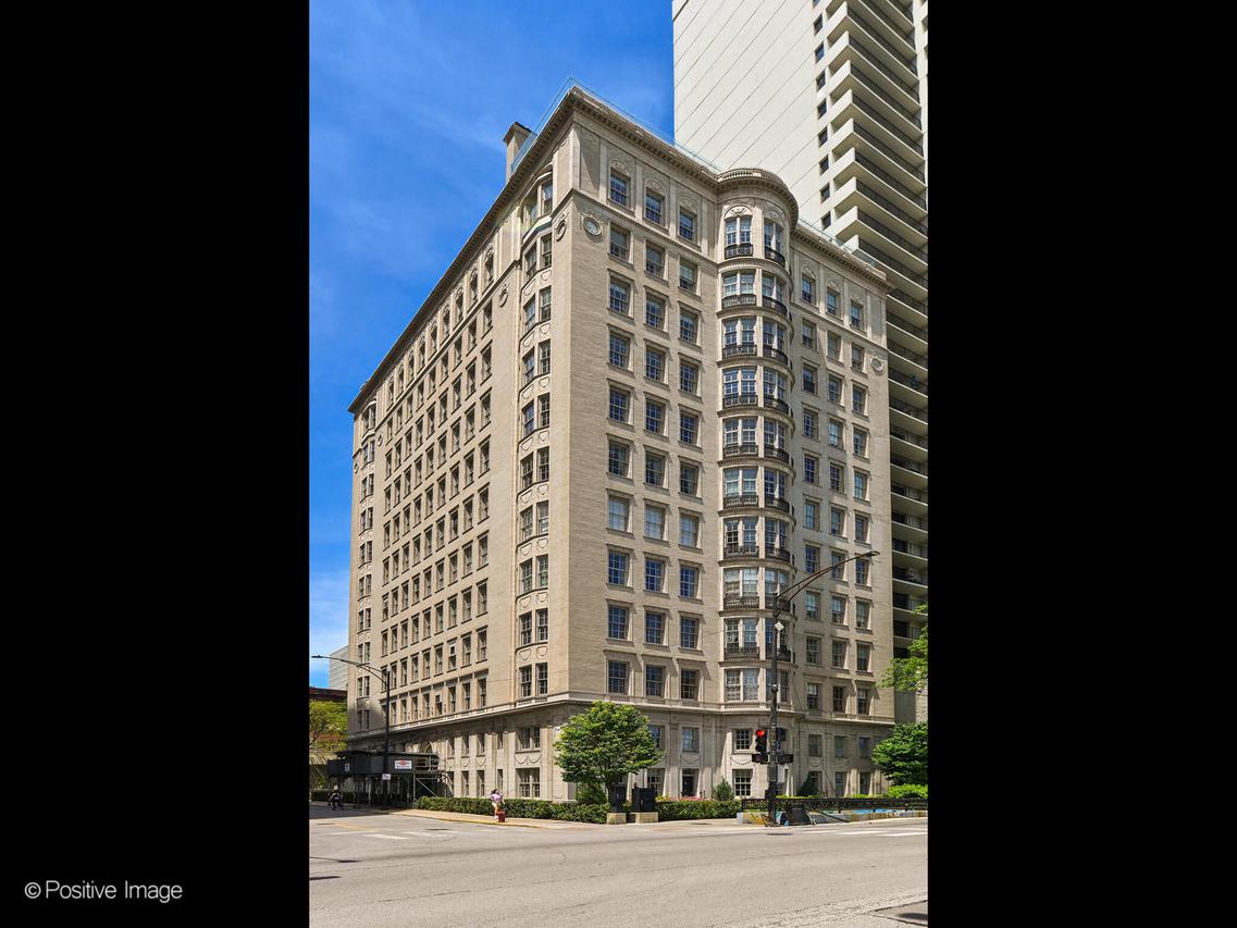 1200 N Lake Shore Dr. #705, Chicago, IL 60610