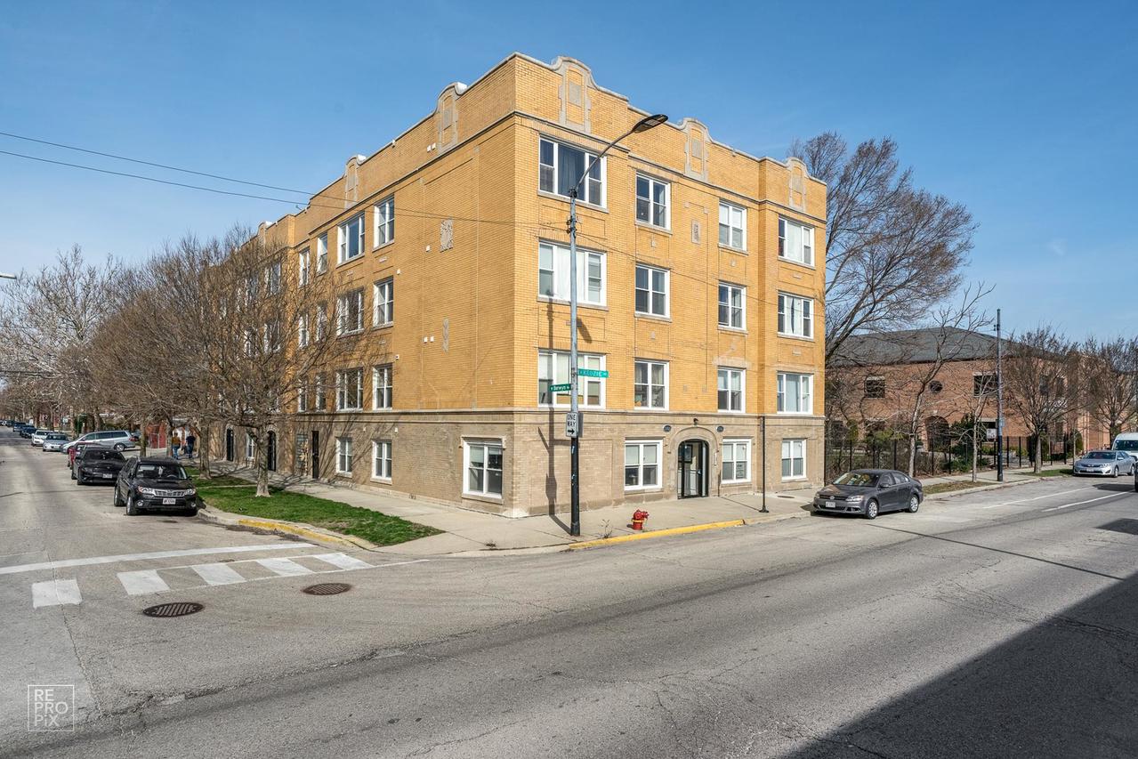 5302 N Kedzie Ave. #G, Chicago, IL 60625