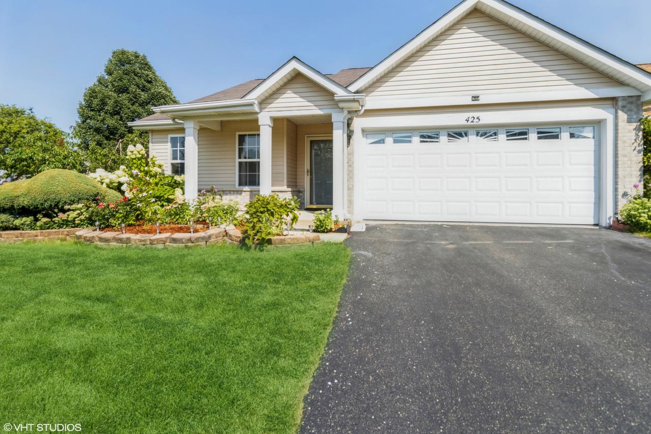 425 Claire Ave., Romeoville, IL 60446