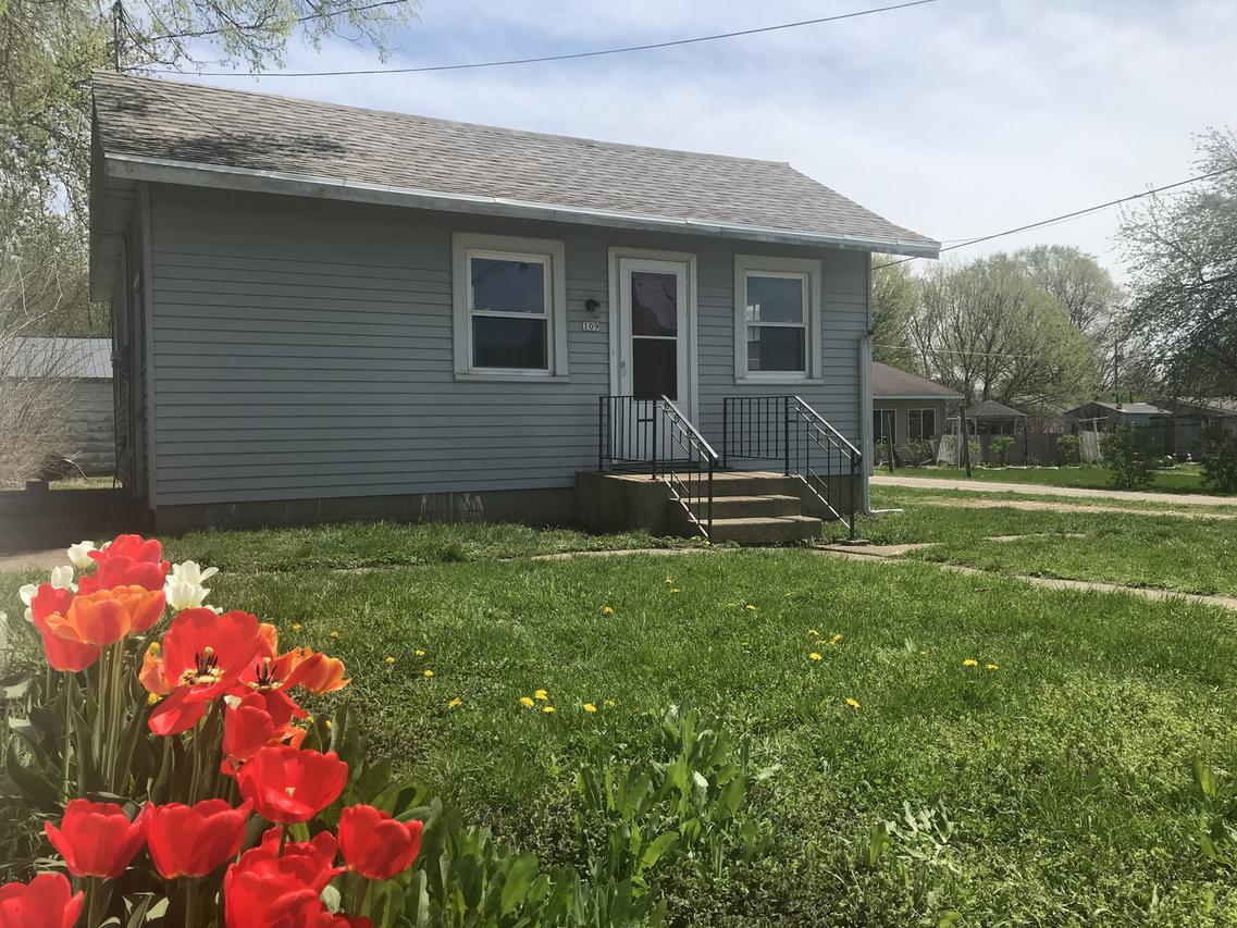 109 S Arch St., Wyanet, IL 61379