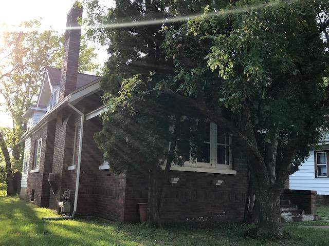 1319 19th St., Rockford, IL 61104