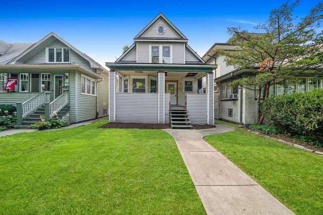 817 S Cuyler Ave., Oak Park, IL 60304