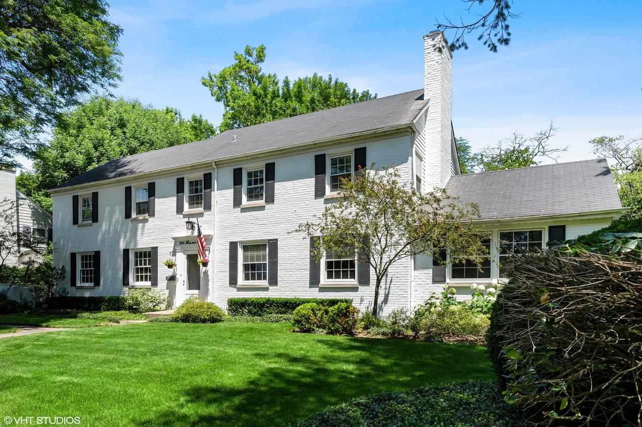 1010 Miami Rd., Wilmette, IL 60091