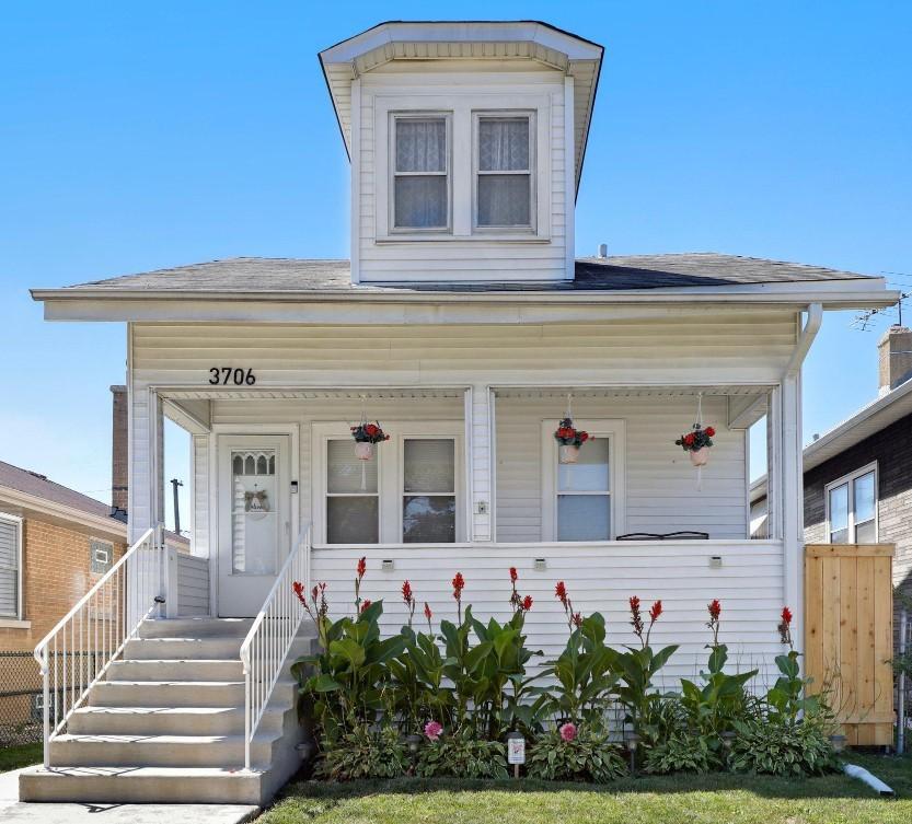 3706 N Osceola Ave., Chicago, IL 60634