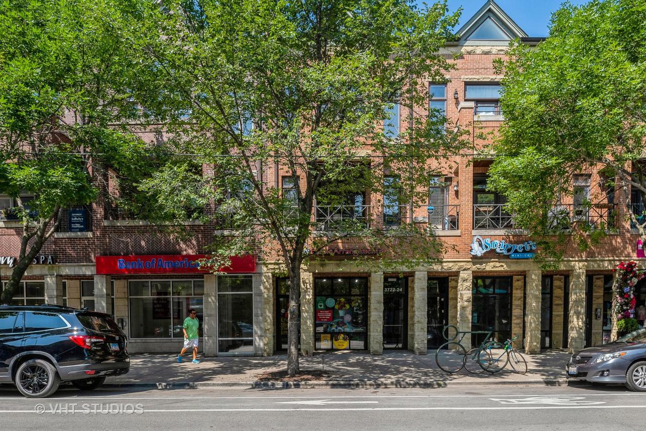 3722 N Southport Ave. #2, Chicago, IL 60613