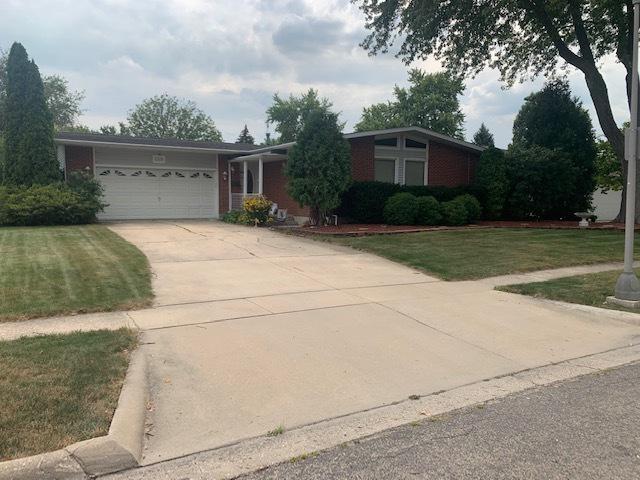 1208 Carrie Ave., Rochelle, IL 61068