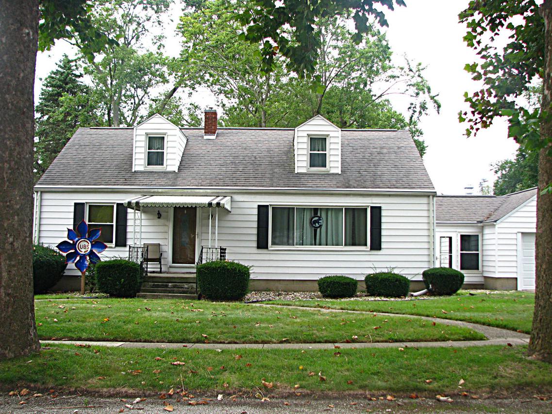 110 N Iowa St., Atwood, IL 61913
