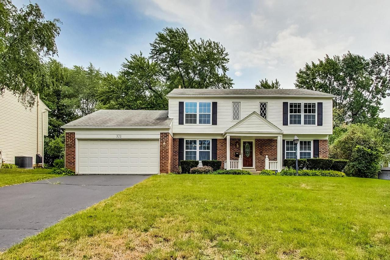 321 Hillside Dr., Roselle, IL 60172